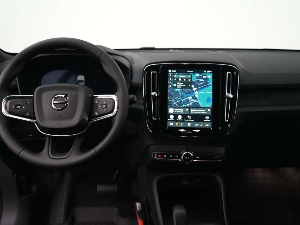 Volvo EX40 - Imagem 7