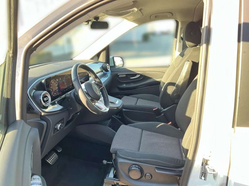 Mercedes-Benz V 250 - Imagem 8