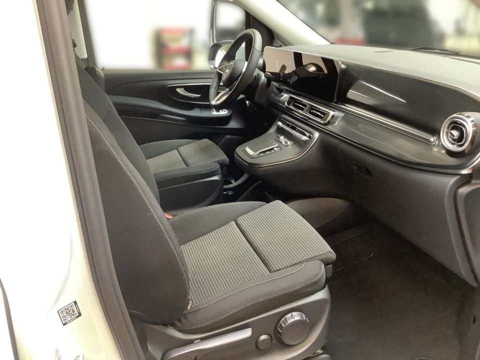 Mercedes-Benz V 250 - Imagem 10