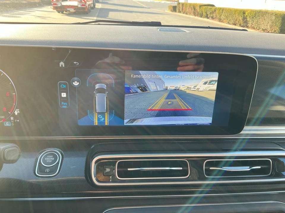 Mercedes-Benz V 250 - Imagem 11