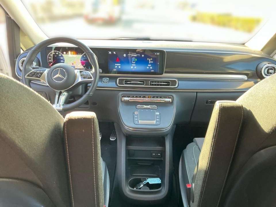Mercedes-Benz V 250 - Imagem 12