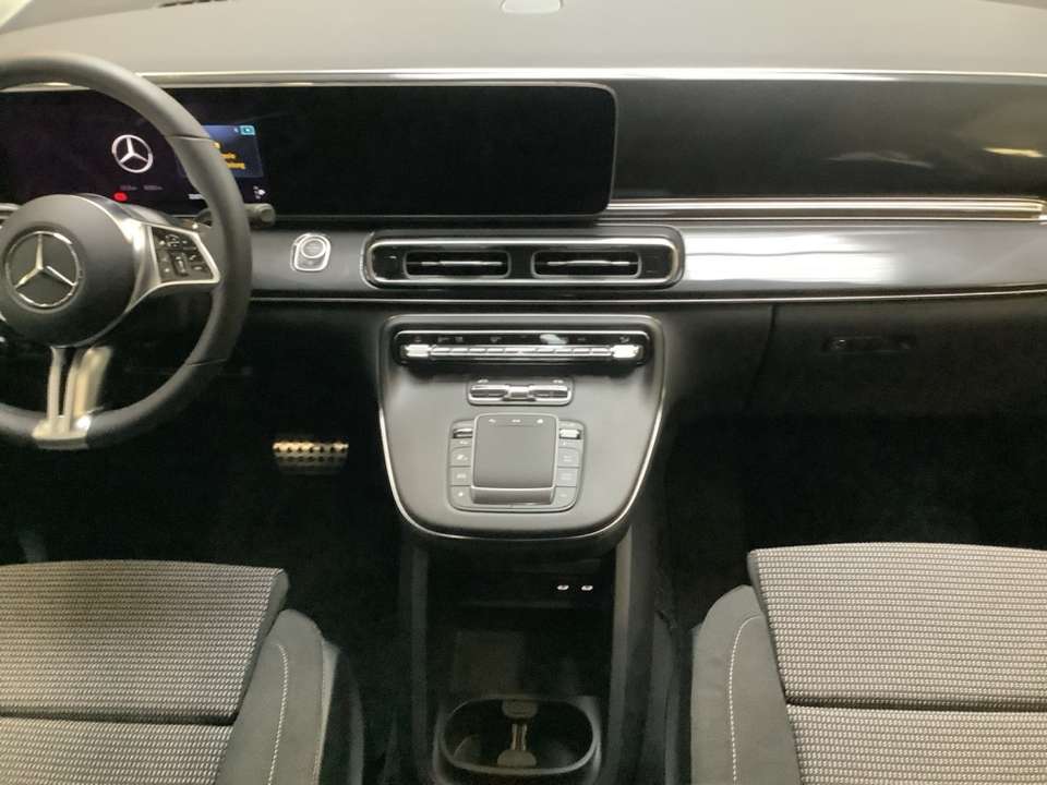 Mercedes-Benz V 250 - Imagem 14