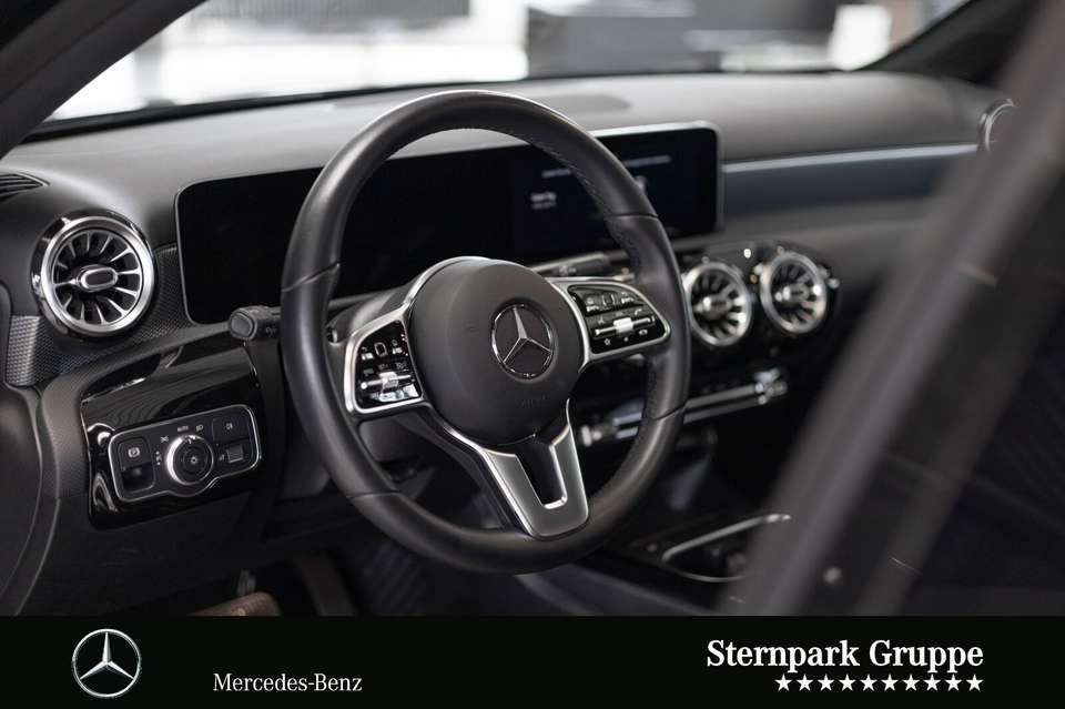 Mercedes-Benz A 200 - Imagem 11