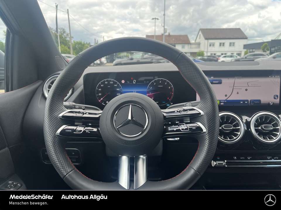 Mercedes-Benz B 200 - Imagem 11