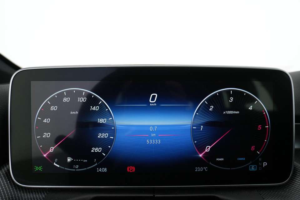 Mercedes-Benz C 200 - Imagem 14