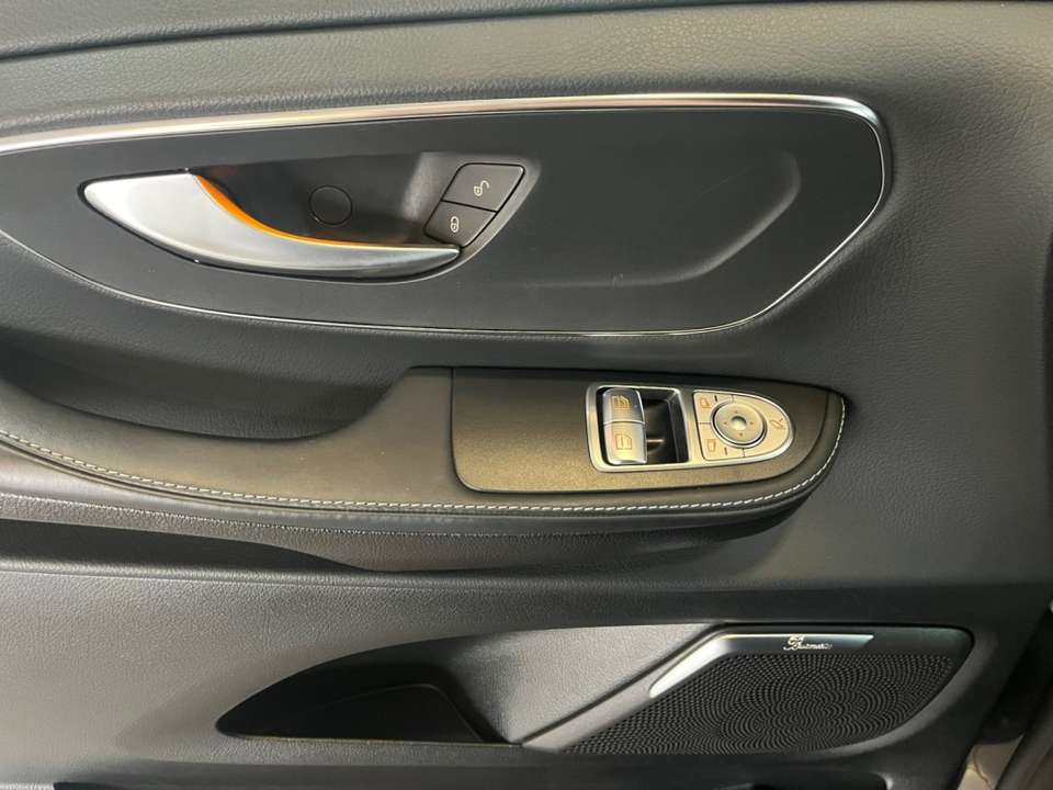 Car picture 10