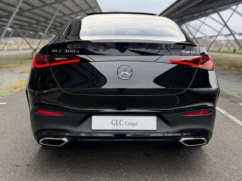 Mercedes-Benz GLC 300 - Imagem 6