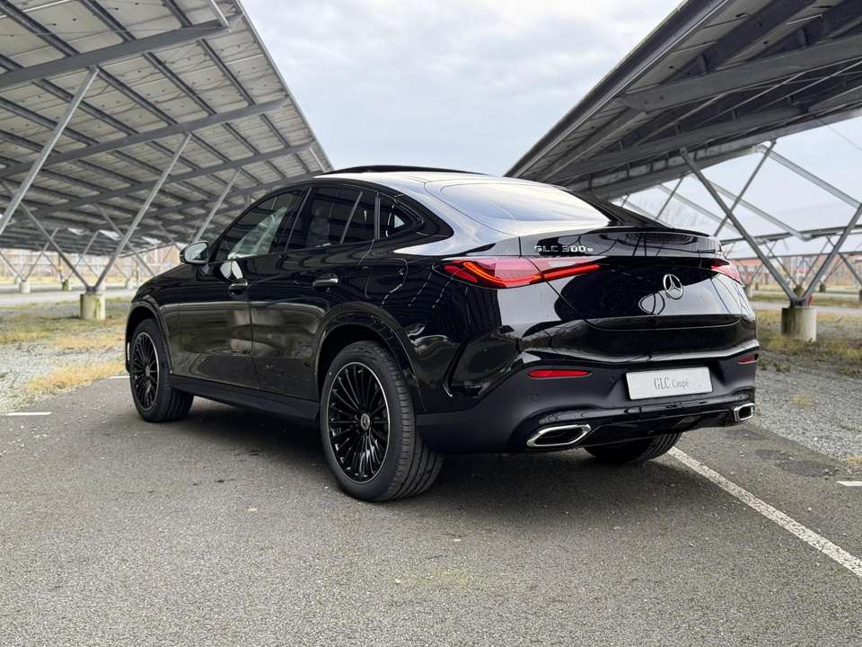 Mercedes-Benz GLC 300 - Imagem 7