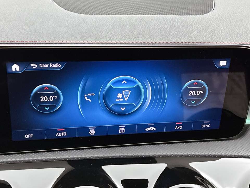 Mercedes-Benz CLA 180 - Imagem 10