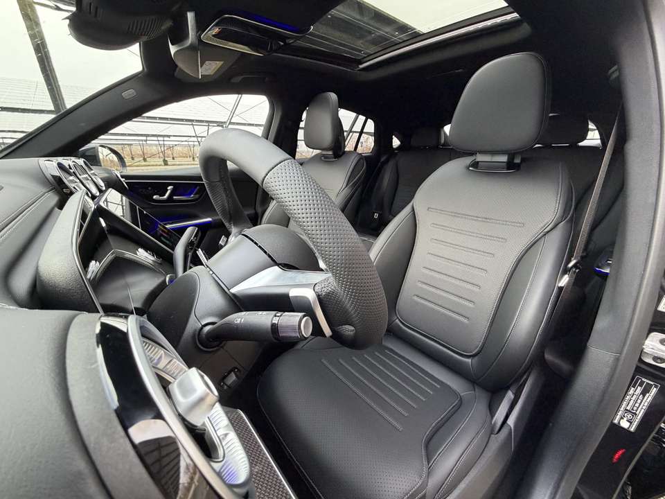 Mercedes-Benz GLC 300 - Imagem 10