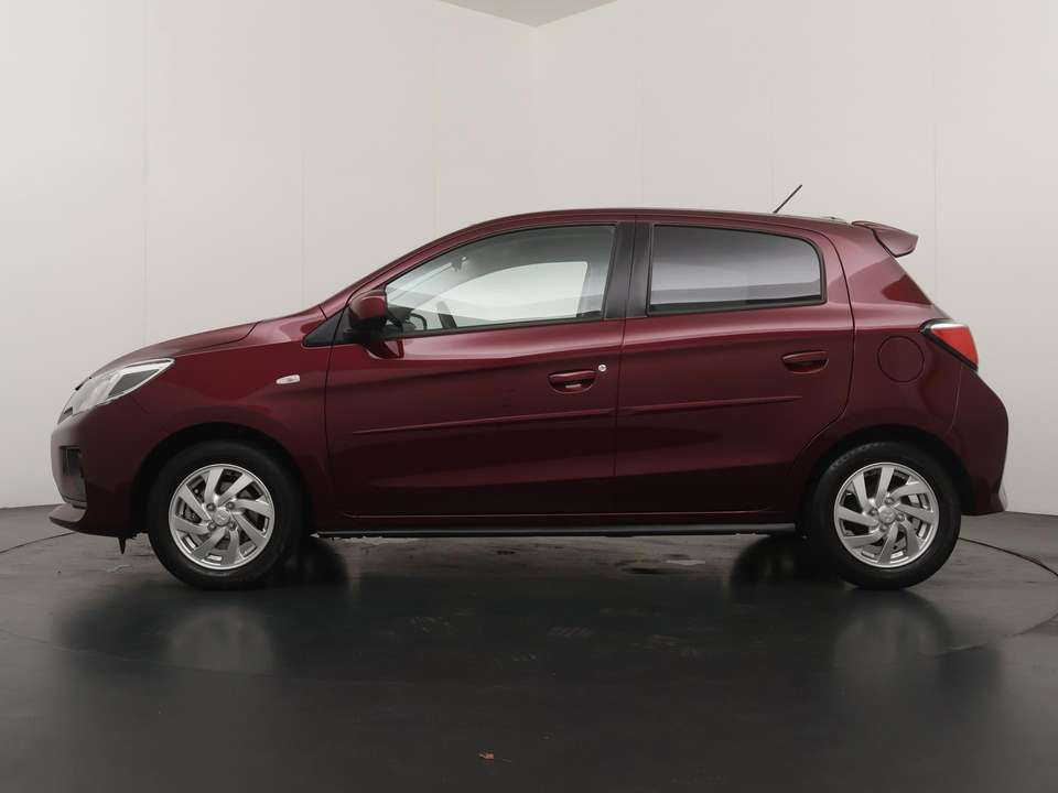 Mitsubishi Space Star - Imagem 2