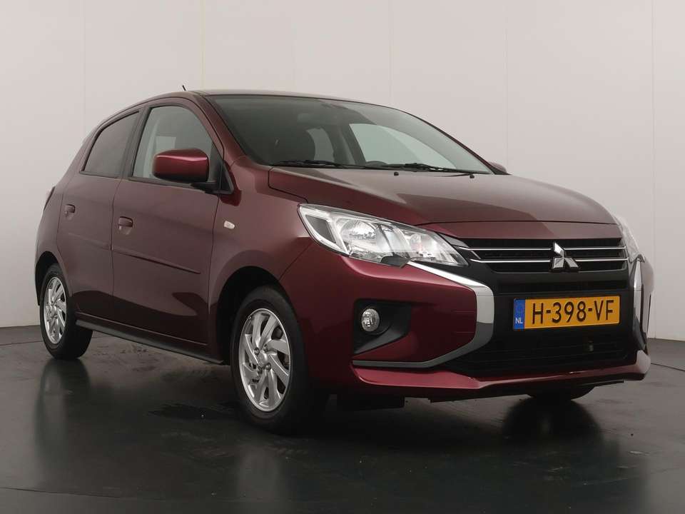 Mitsubishi Space Star - Imagem 7