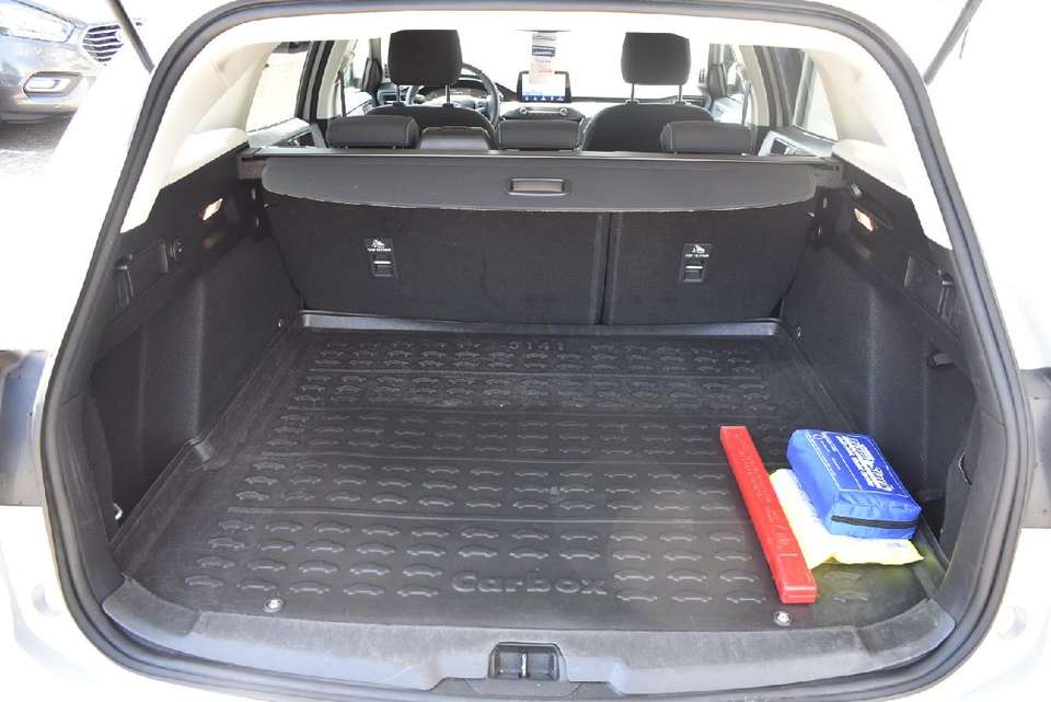 Car picture 6