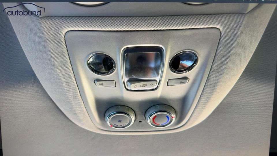 Car picture 9