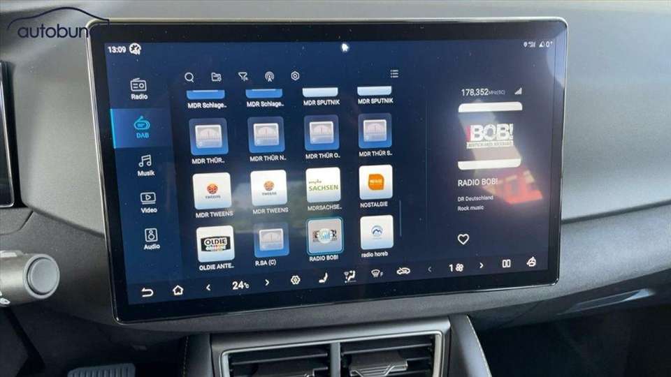 Car picture 15