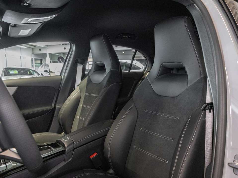 Car picture 9