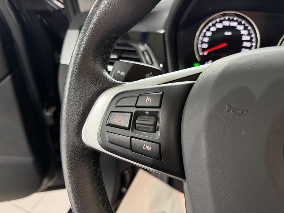 Car picture 19