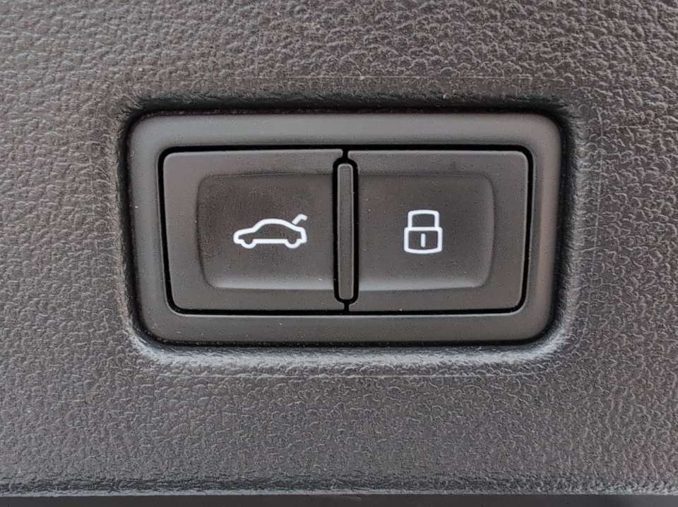 Car picture 12