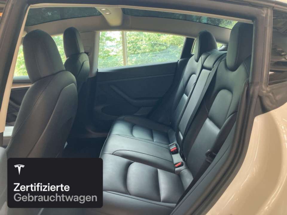Car picture 12