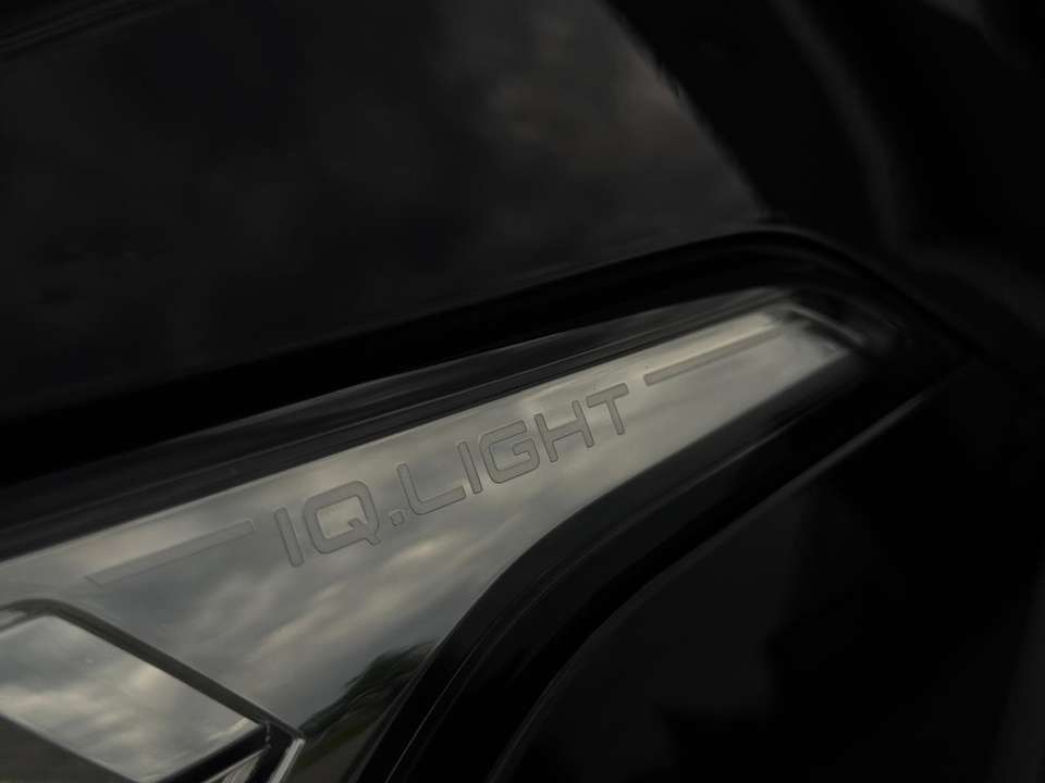 Car picture 9