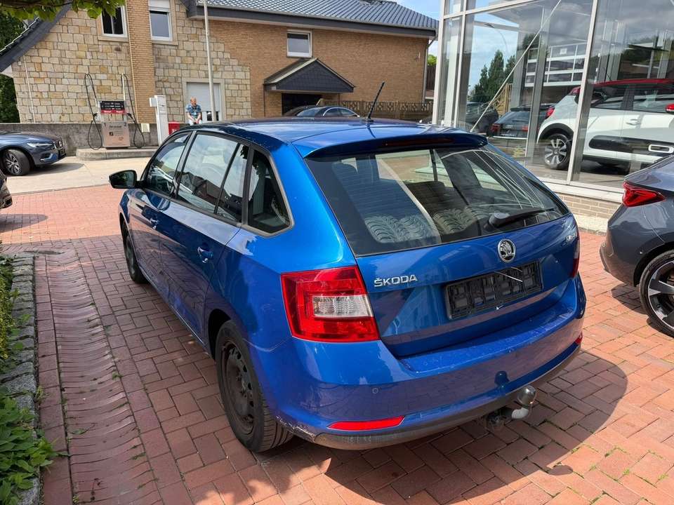 Car picture 6