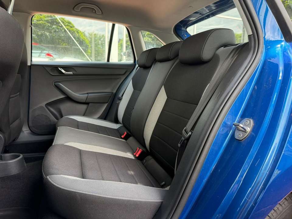 Car picture 9