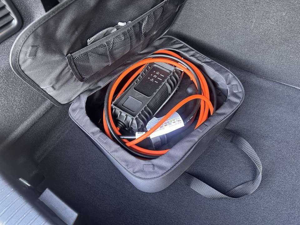 Car picture 9