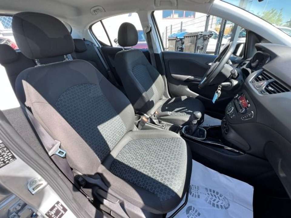 Opel Corsa - Imagem 10