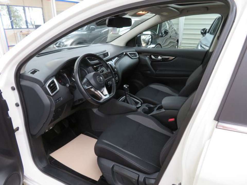 Car picture 9