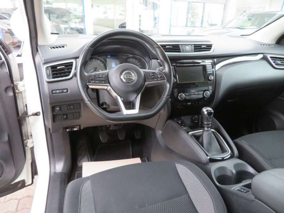 Car picture 11