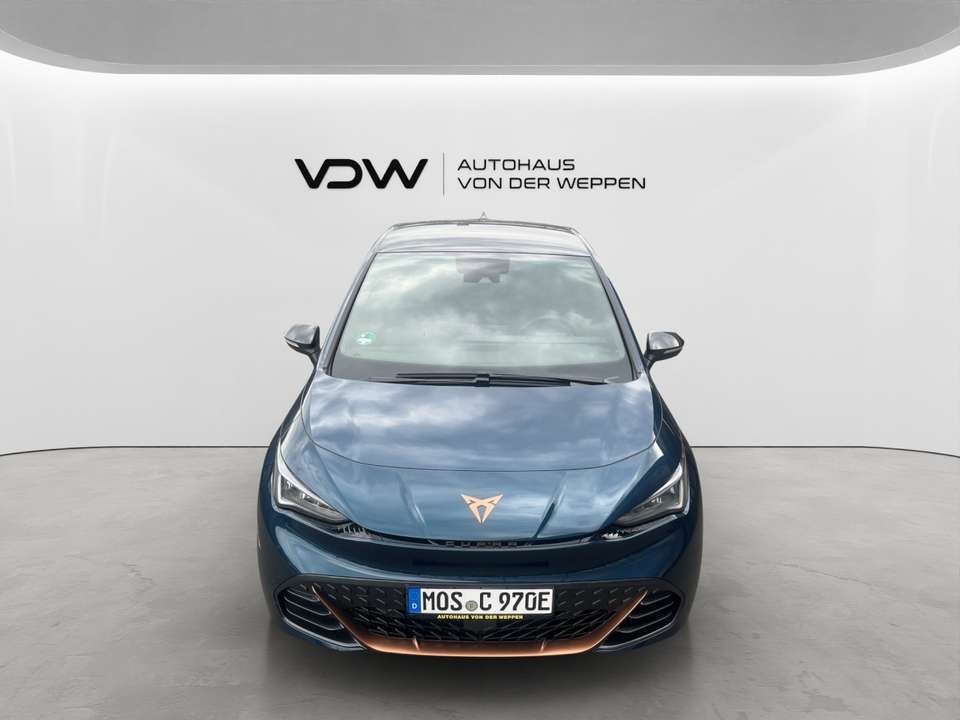 CUPRA Born - Imagem 2