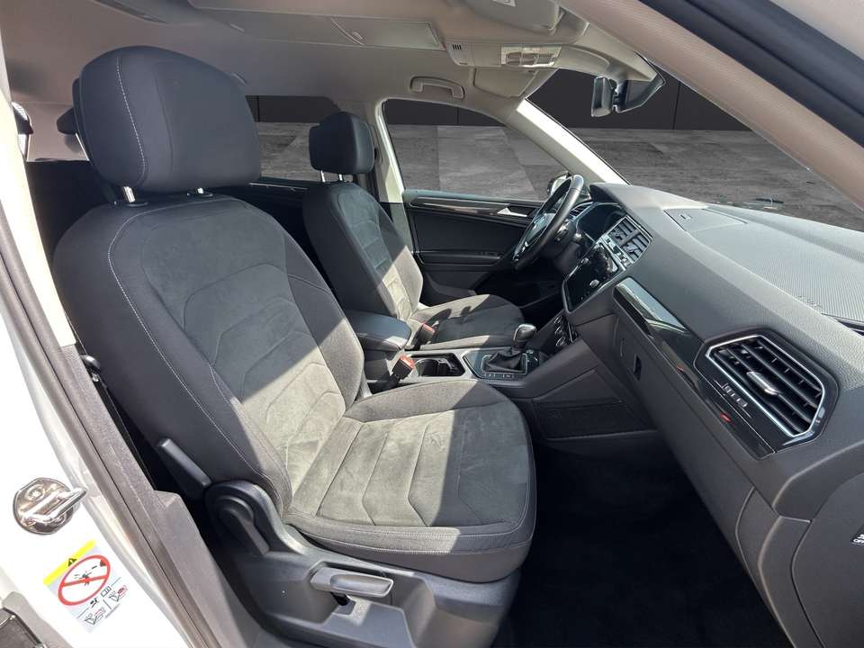 Volkswagen Tiguan Allspace - Imagem 12