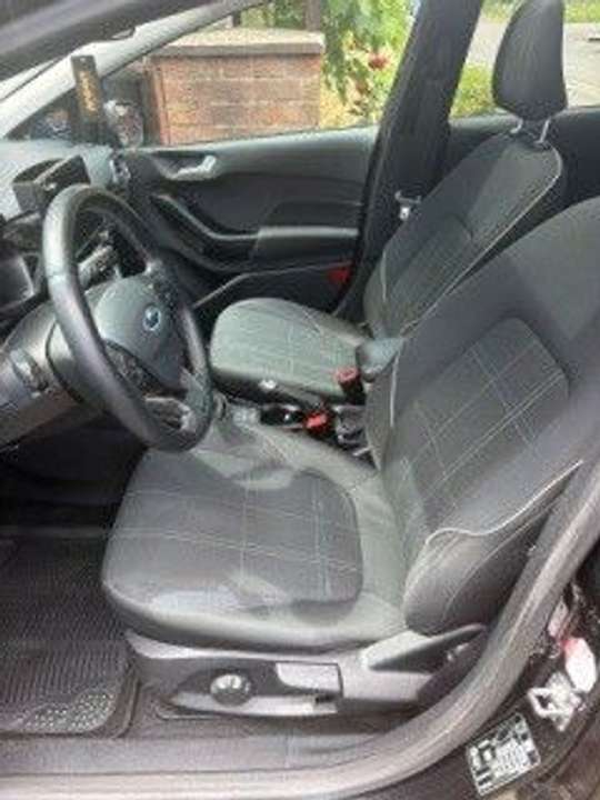 Ford Fiesta - Imagem 5