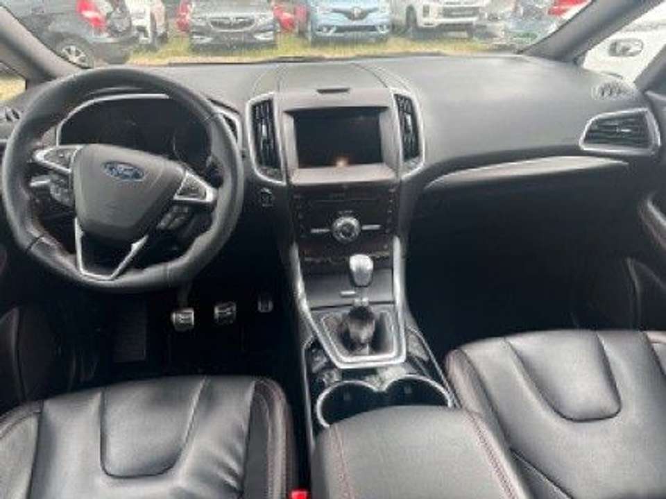 Ford S-Max - Imagem 7