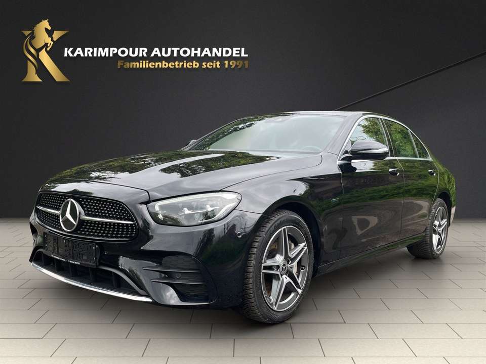 Mercedes-Benz E 300 - Imagem 1