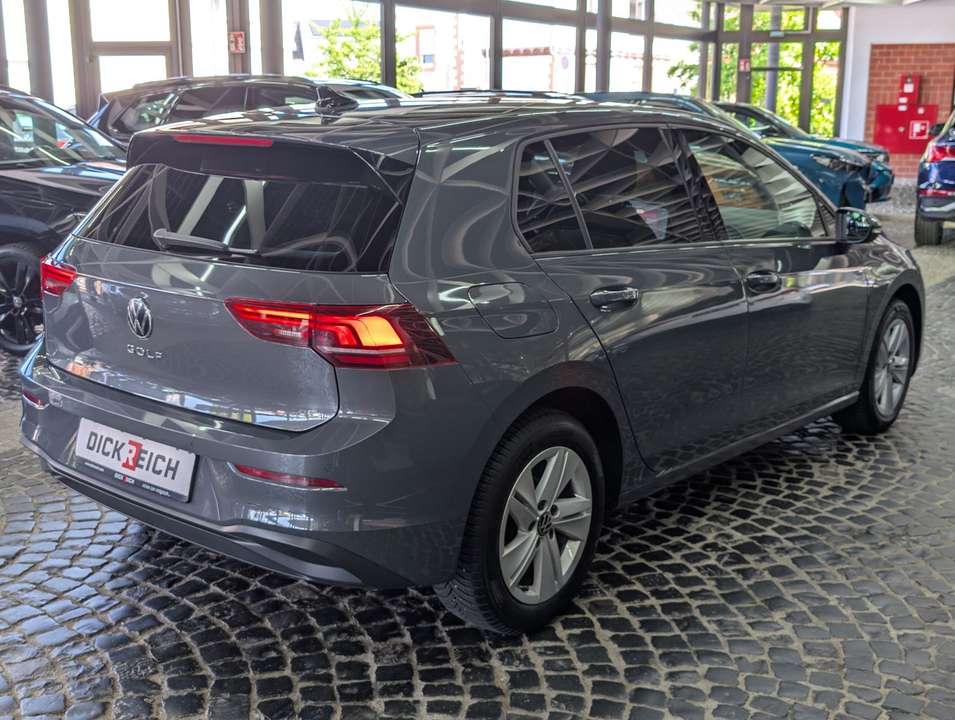 Volkswagen Golf - Imagem 8