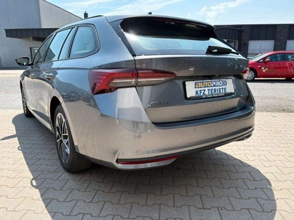 Skoda Octavia - Imagem 7