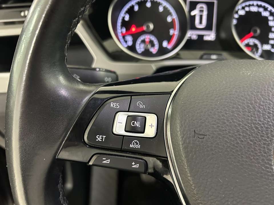 Volkswagen Touran - Imagem 12