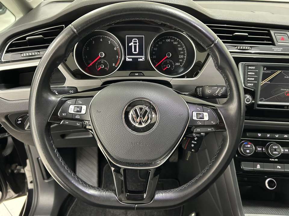 Volkswagen Touran - Imagem 14