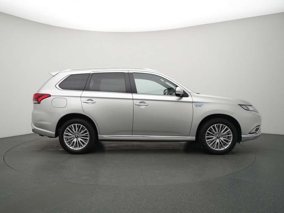 Mitsubishi Outlander - Imagem 3