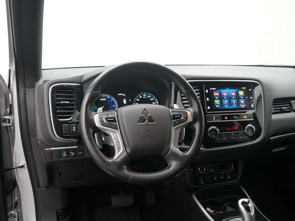 Mitsubishi Outlander - Imagem 5