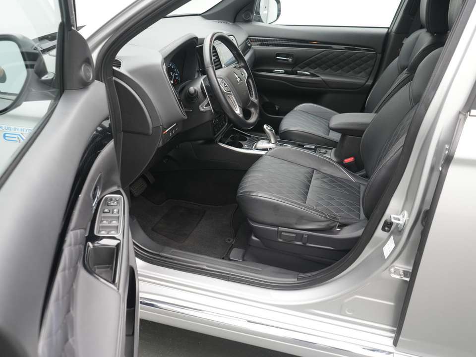 Mitsubishi Outlander - Imagem 6