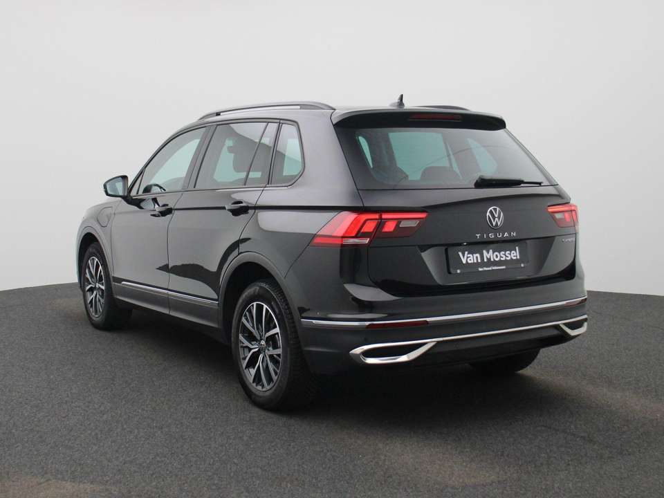 Volkswagen Tiguan - Imagem 2
