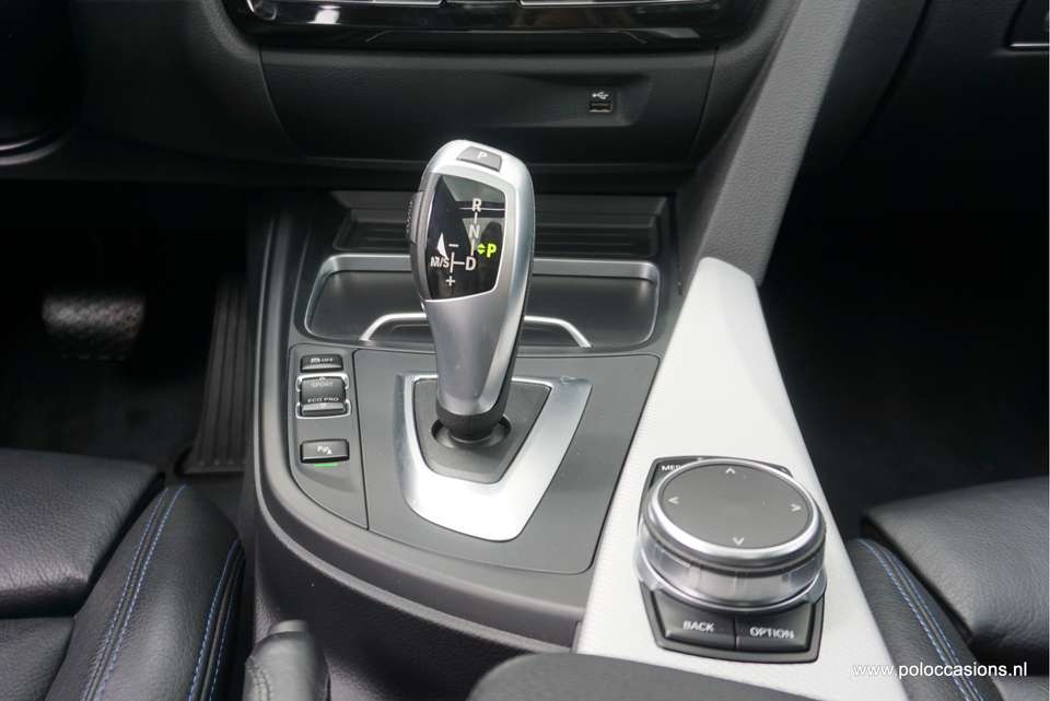 BMW 330 - Imagem 16