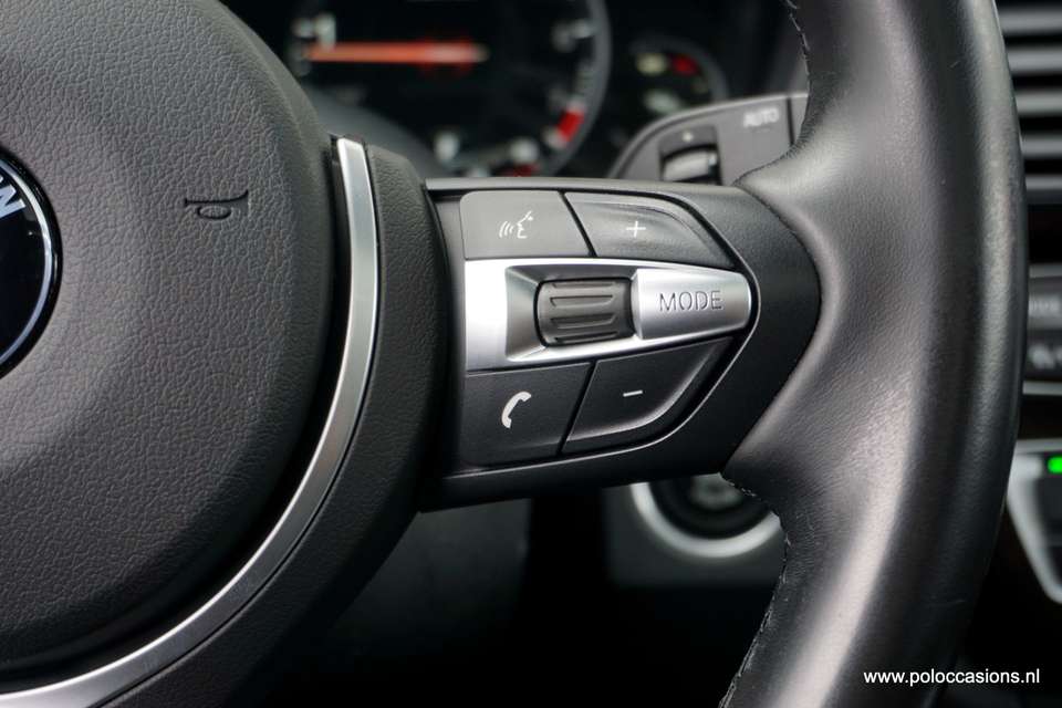 BMW 330 - Imagem 20