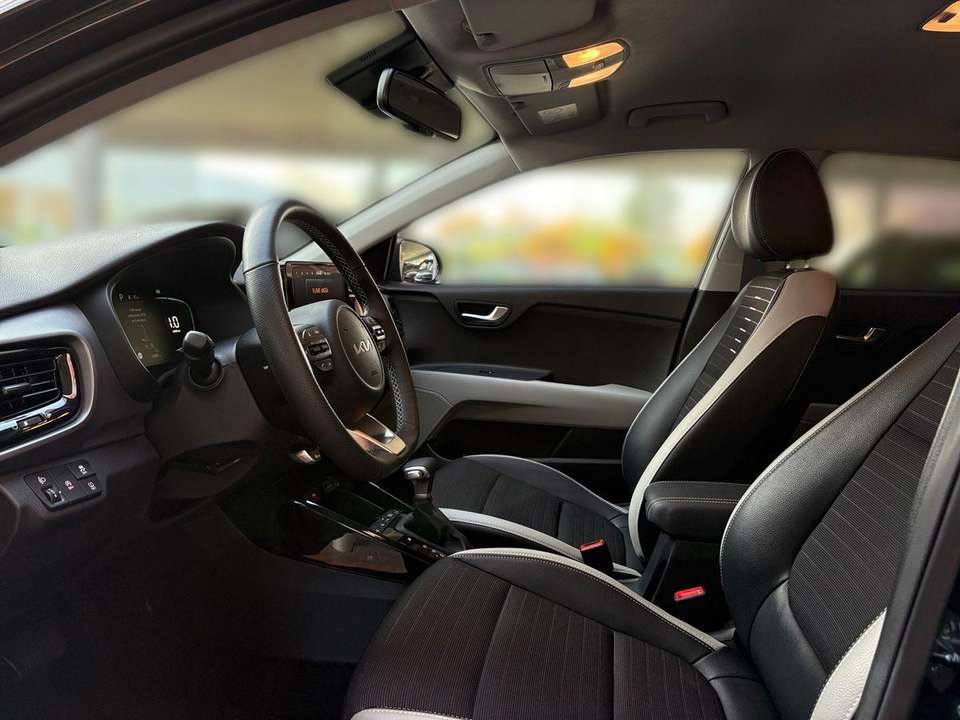 Kia Stonic - Imagem 8
