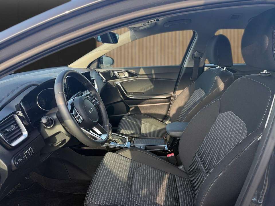 Kia Ceed SW / cee'd SW - Imagem 8