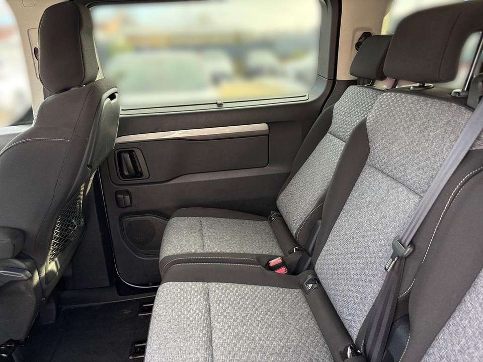 Toyota Proace - Imagem 12