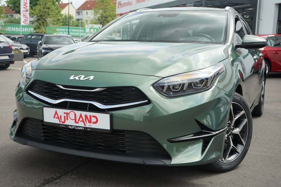 Kia Ceed SW / cee'd SW - Imagem 1