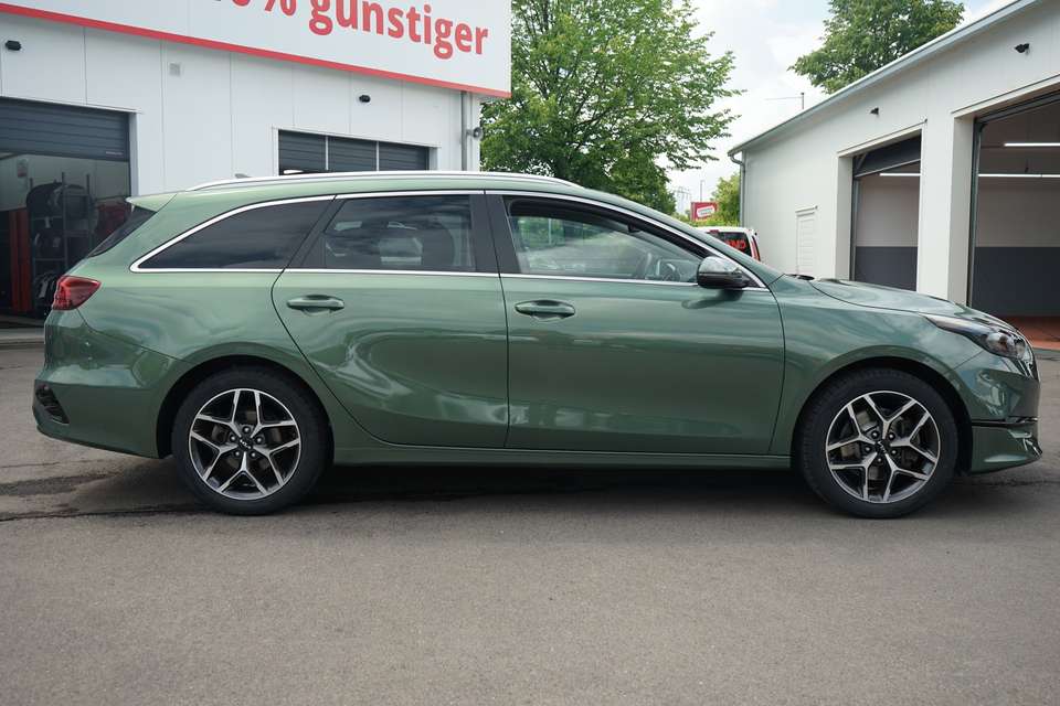 Kia Ceed SW / cee'd SW - Imagem 2
